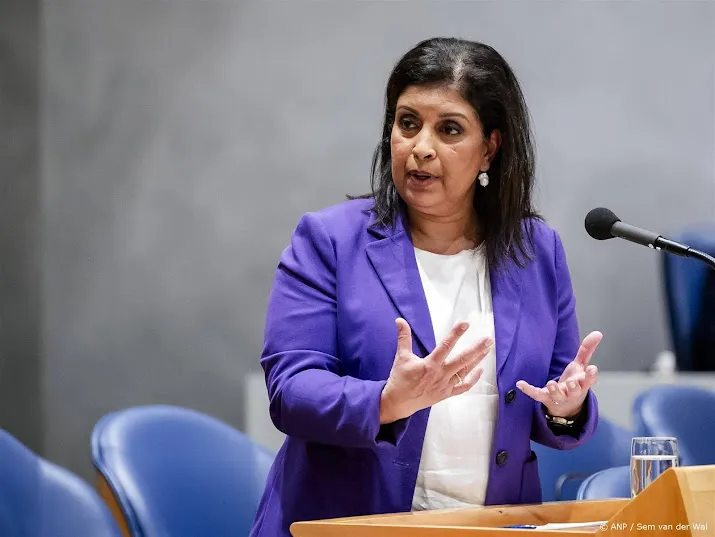 Paul stelt 'weigerscholen' ultimatum voor doorstroomtoets