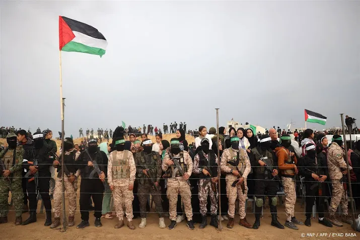 Hamas draagt lichamen vier gijzelaars over aan Rode Kruis