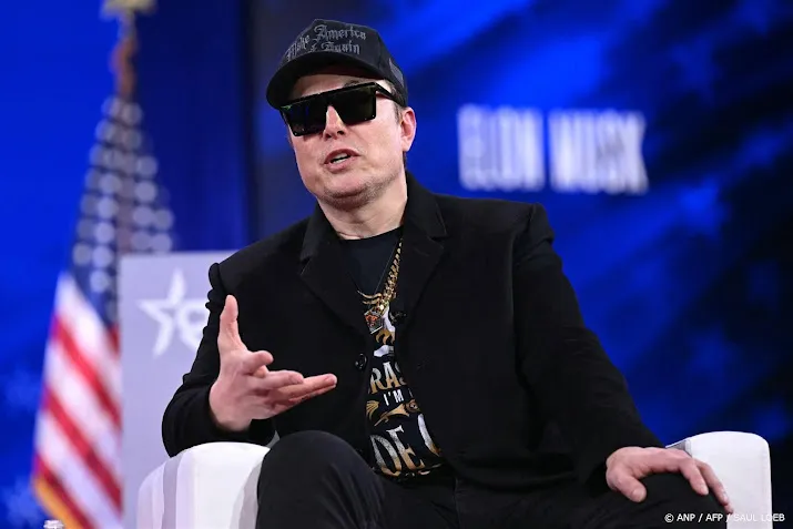 Musk: alle ambtenaren moeten verslag uitbrengen over hun werkweek