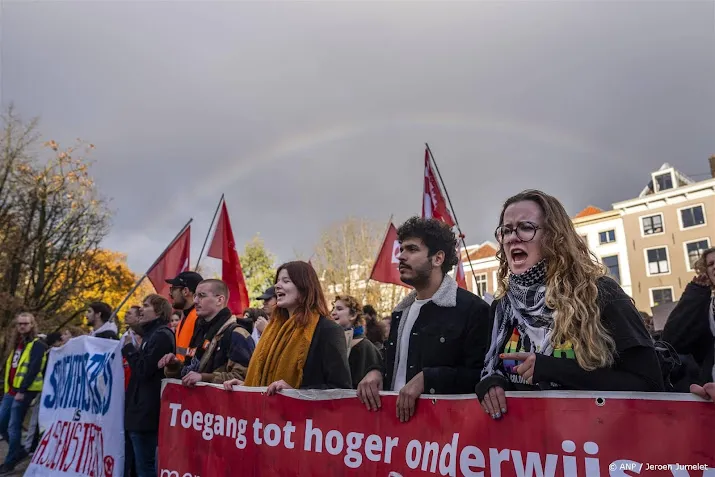 Hoger onderwijs sluit estafettestaking af met landelijk protest