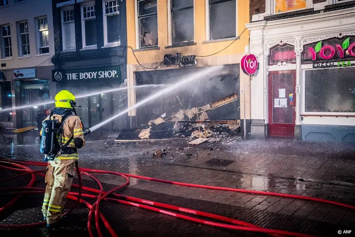 Na brand in centrum Arnhem 60 tot 80 mensen opgevangen