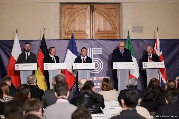 Frankrijk: vijftiental landen voelt voor beschermen Oekraïne