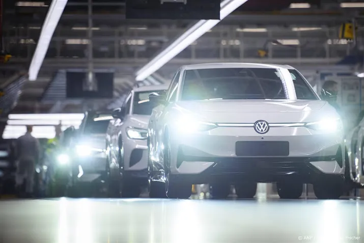 BOVAG: meer elektrische auto's verkocht, particulier haakt af