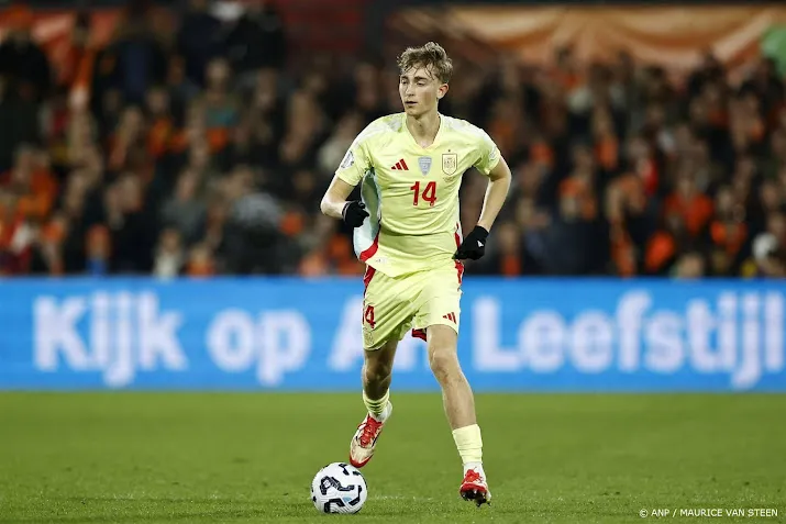 Huijsen: debuteren tegen Oranje, het moest kennelijk zo zijn