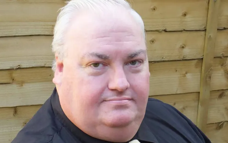 Harry Potter-acteur Simon Fisher-Becker op 63-jarige leeftijd overleden