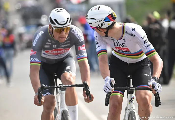 Van der Poel klopt Pogacar zonder wraakgevoelens