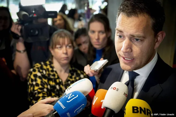 Begrotingstekort loopt minder op dan gedacht