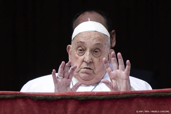 Paus Franciscus overleden