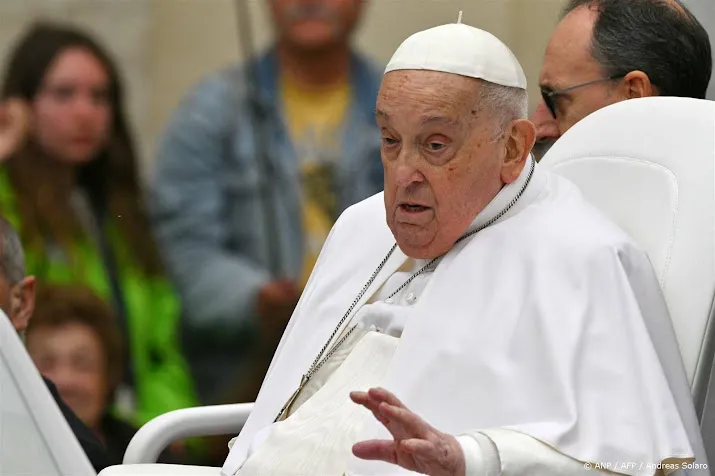 Bontenbal: paus gaf de katholieke kerk een menselijk gezicht