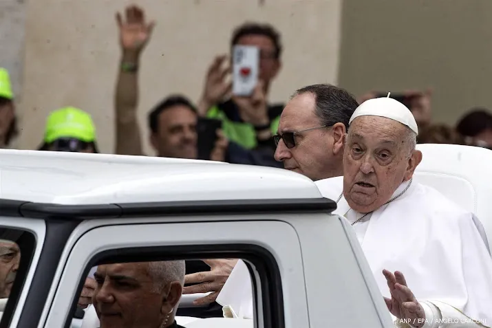 Vaticaan deelt informatie over laatste uren van paus