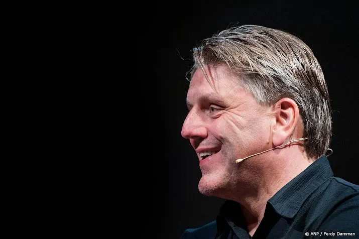 Sterren schrikken van plotselinge dood Jonnie Boer