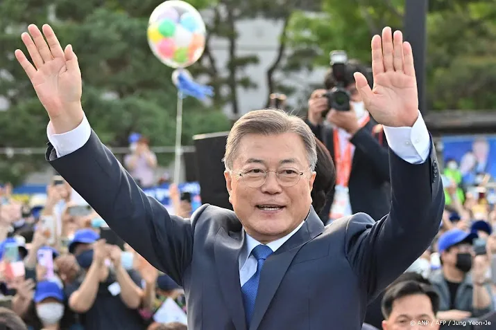 Voormalige Zuid-Koreaanse president Moon aangeklaagd om corruptie