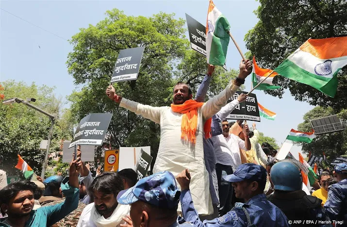 Conflict India en Pakistan loopt op, visa en handel getroffen