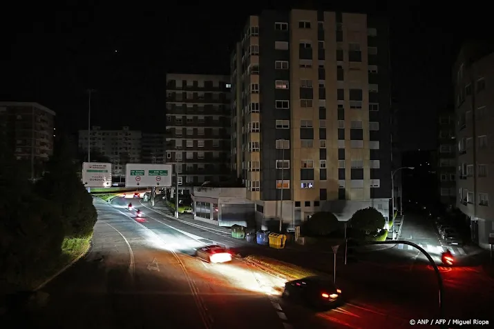 Steeds meer regio's in Spanje en Portugal krijgen stroom terug