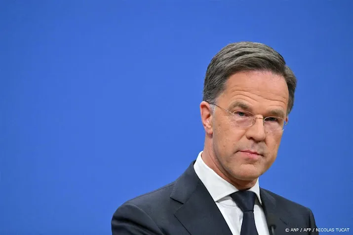 Rutte wil NAVO-norm van 5 procent, maar deels breder besteden