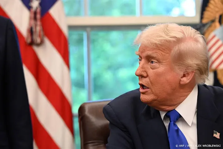 NAVO-top bereidt komst Trump voor, ondanks mogelijke afzegging