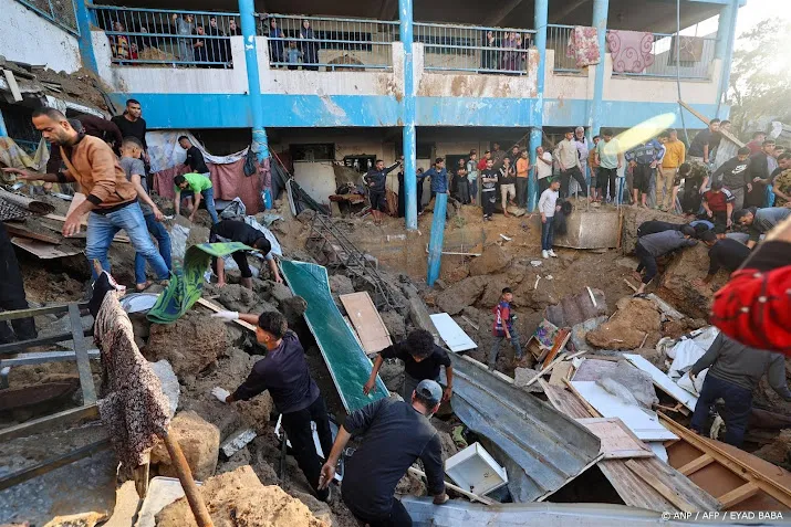 Ruim 30 doden gemeld bij aanvallen door Israël op school in Gaza