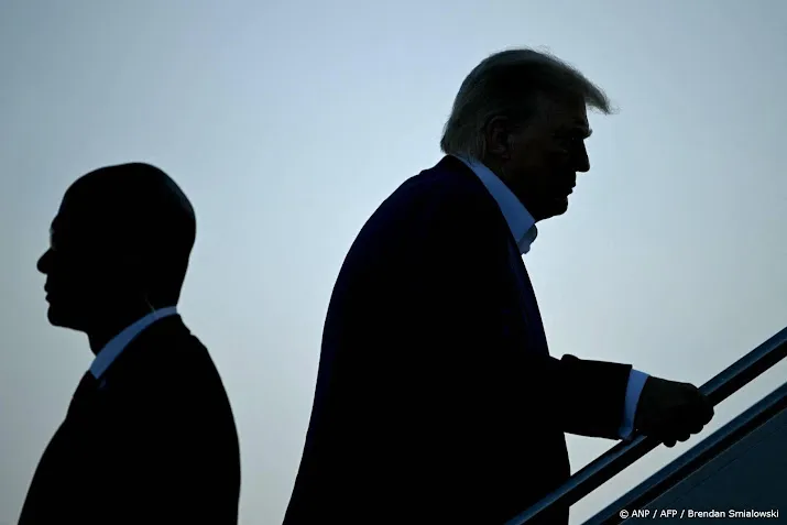 Trump vertrokken richting Den Haag voor de NAVO-top