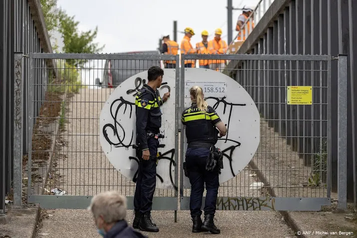 Politie onderzoekt verband tussen NAVO-top en stroomstoring spoor