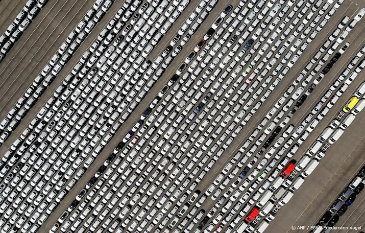 Porsche verkoopt minder auto's, vooral in China