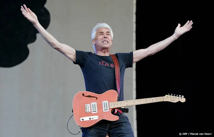 Uitvaart George Kooymans in besloten kring