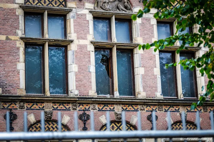 Omvang schade rellen rond Malieveld in Den Haag nog niet bekend