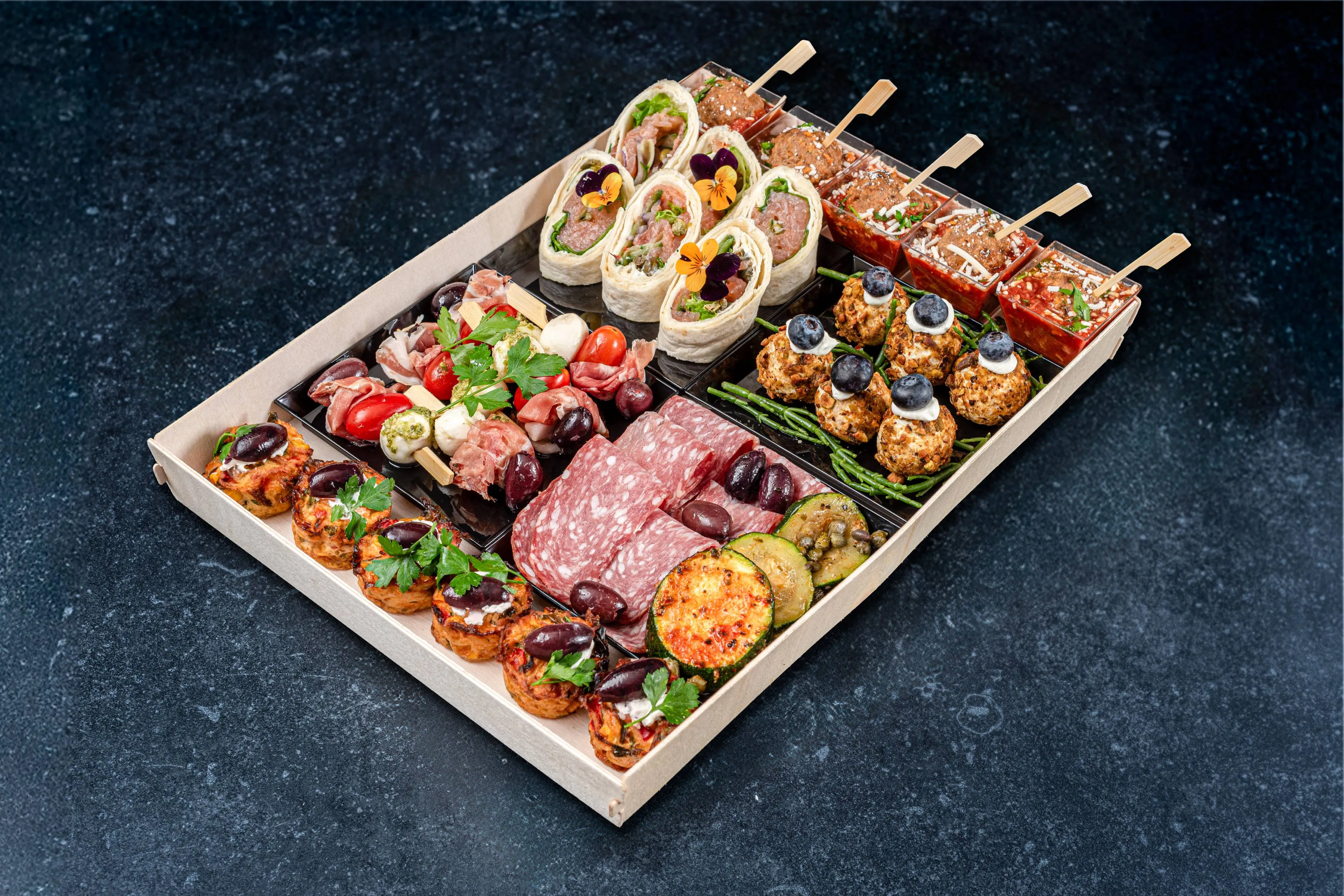 Hapjes aan huis art 1