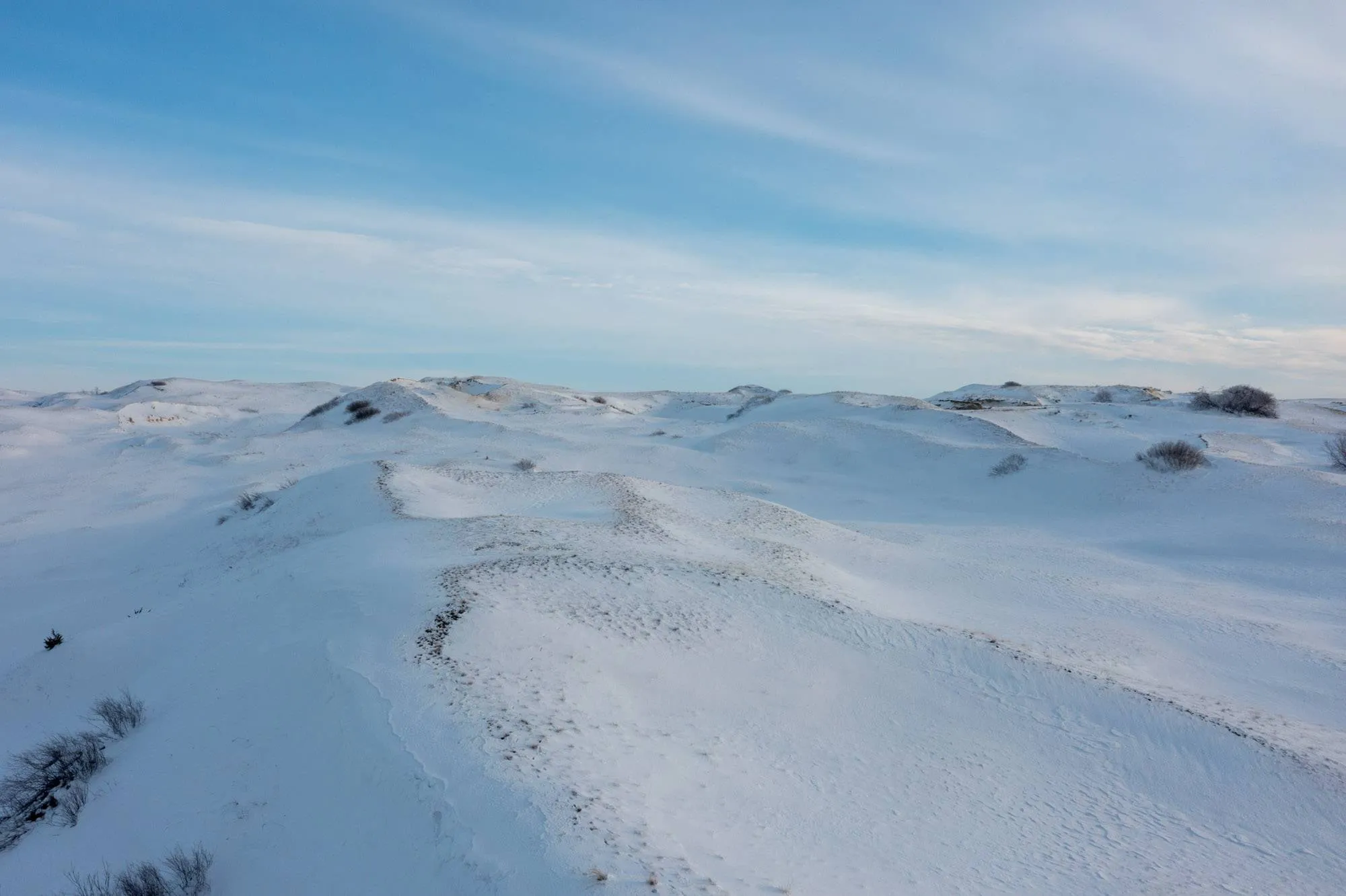 Pasigrožėkite mirusiomis kopos žiemą: kai Kuršių nerija virsta lietuviškomis Alpėmis