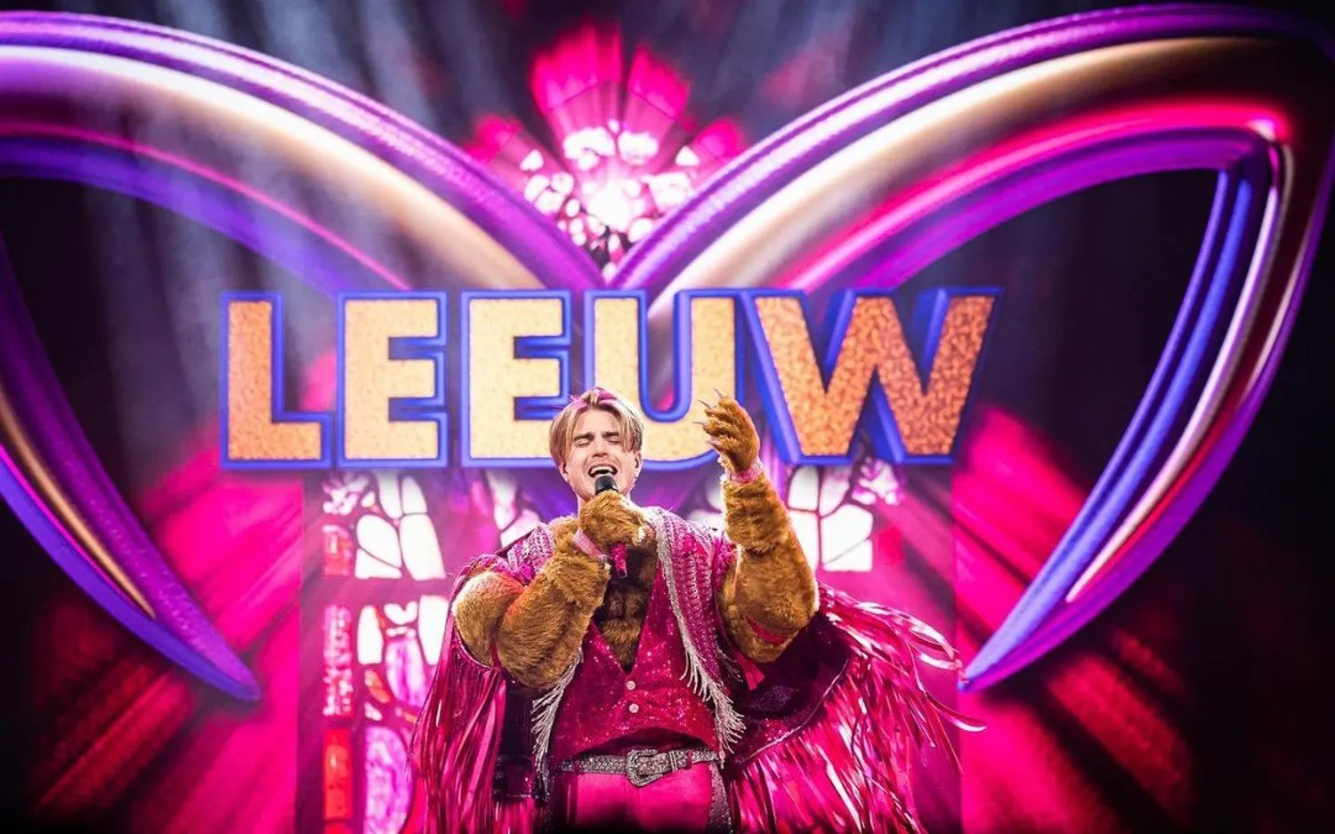 Na uitschakeling in 'The Masked Singer': Maksim Stojanac komt met groot nieuws