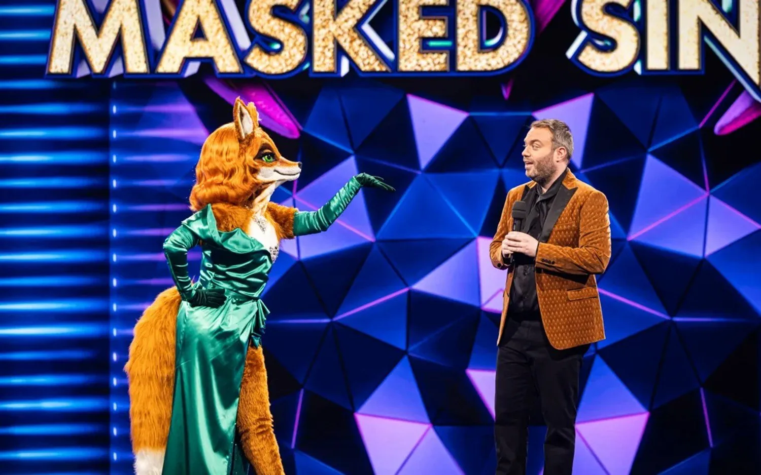 Gaat 'Behind The Mask' de mist in? "Foto verklapt identiteit van Masked Singer"