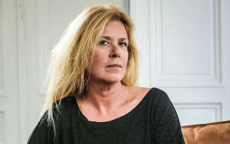 Barbara Sarafian geeft verrassende details prijs over haar liefdesleven