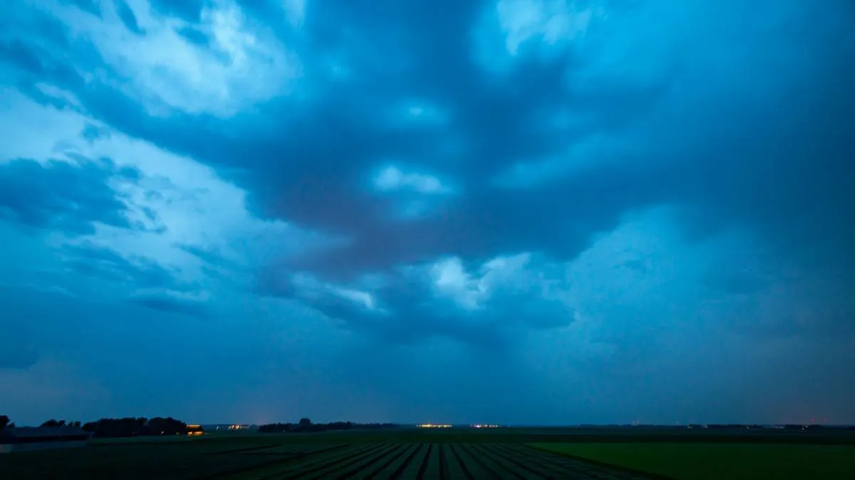250624dreigendewolken