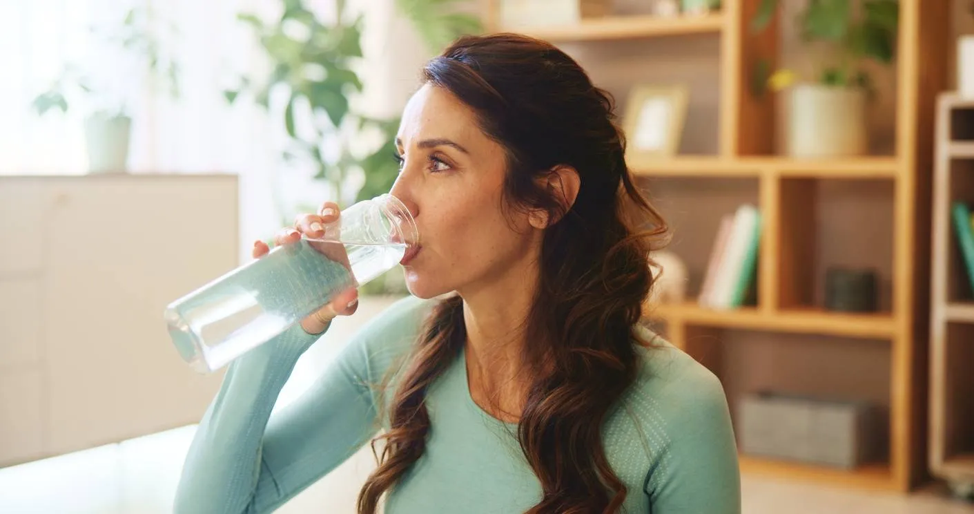 Hoe je hongergevoel vaak verward met dorst (en wat dat zegt over je lichaam)