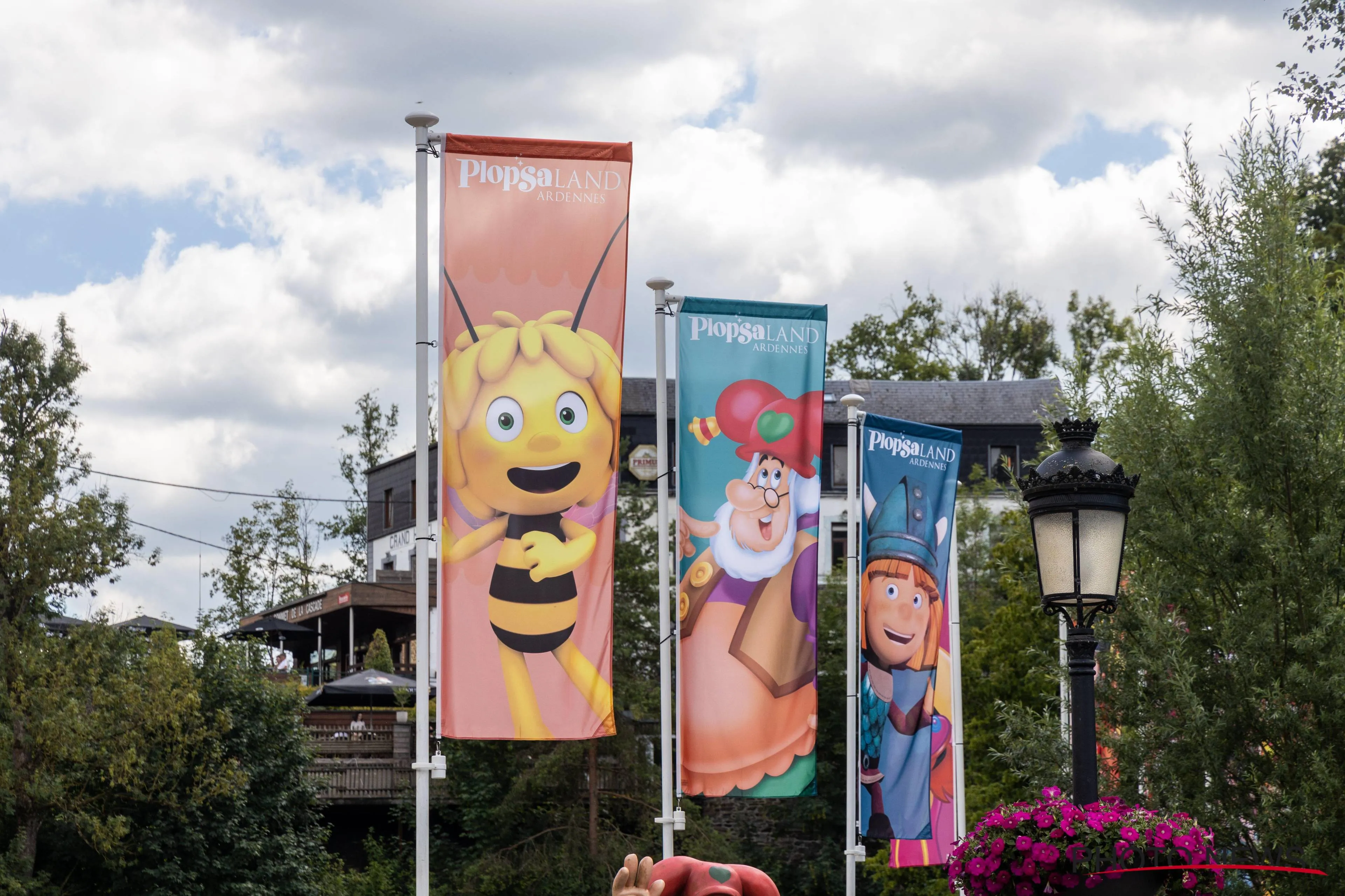 PHOTONEWS_11157361-015