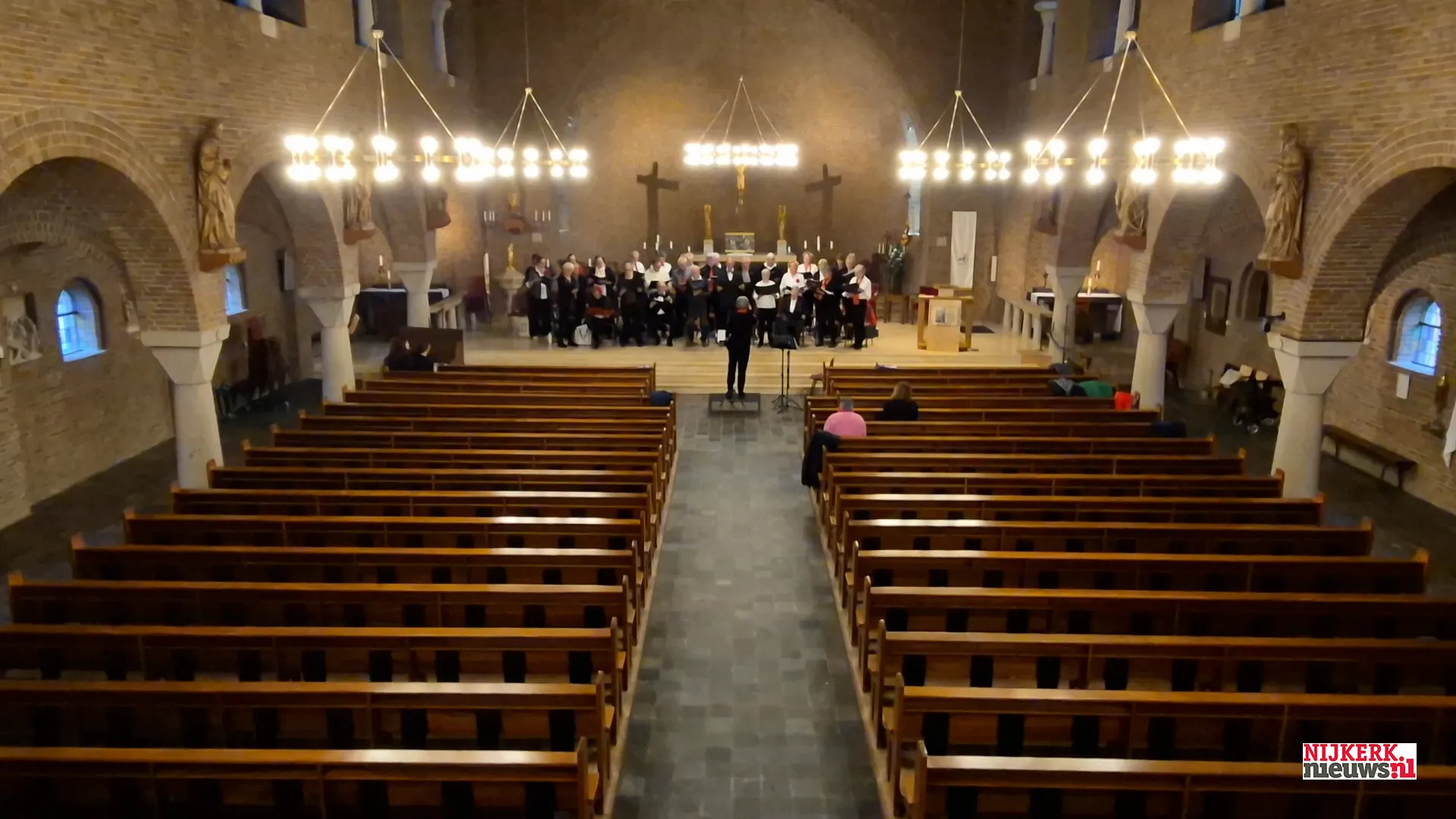 2025-11-154 Partiipatiekoor klaar voor optreden