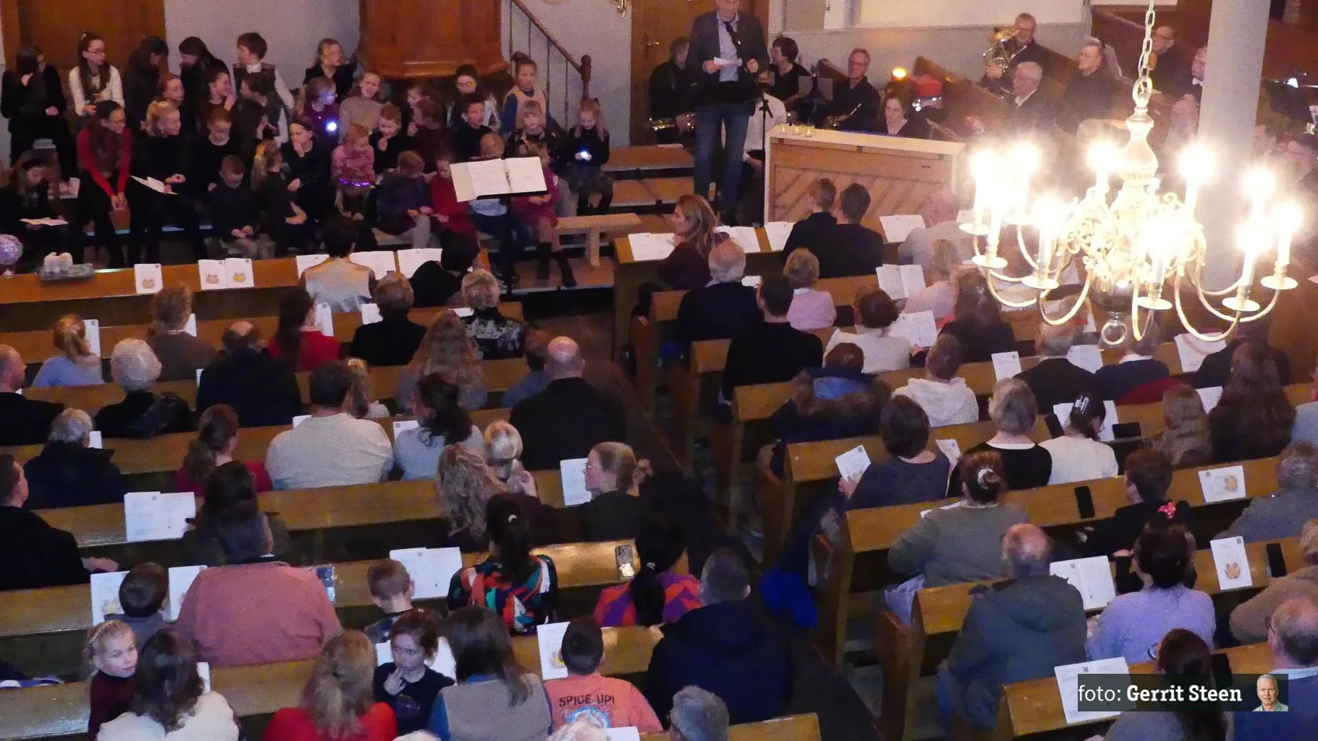 2025-12-1kerstsamenzang-1