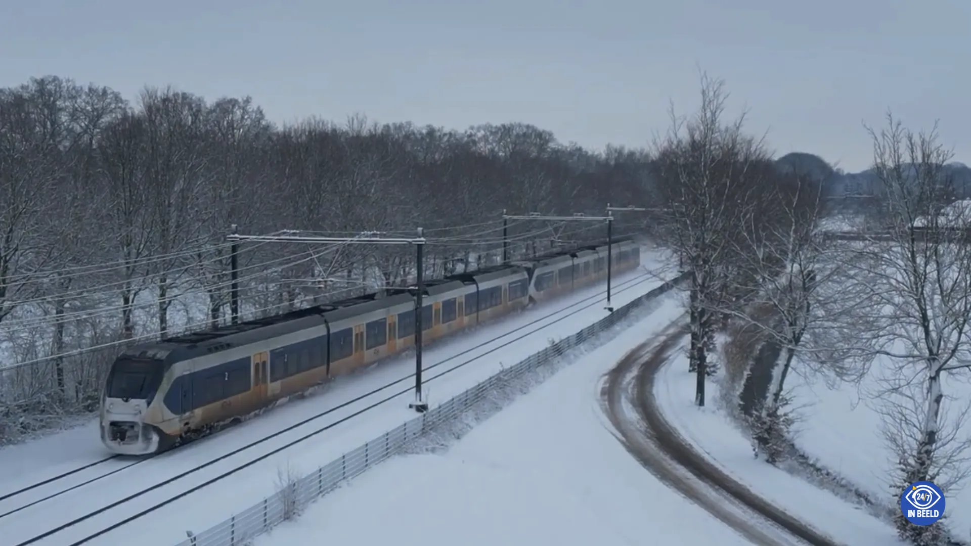 2026-01-05trein in sneeuw