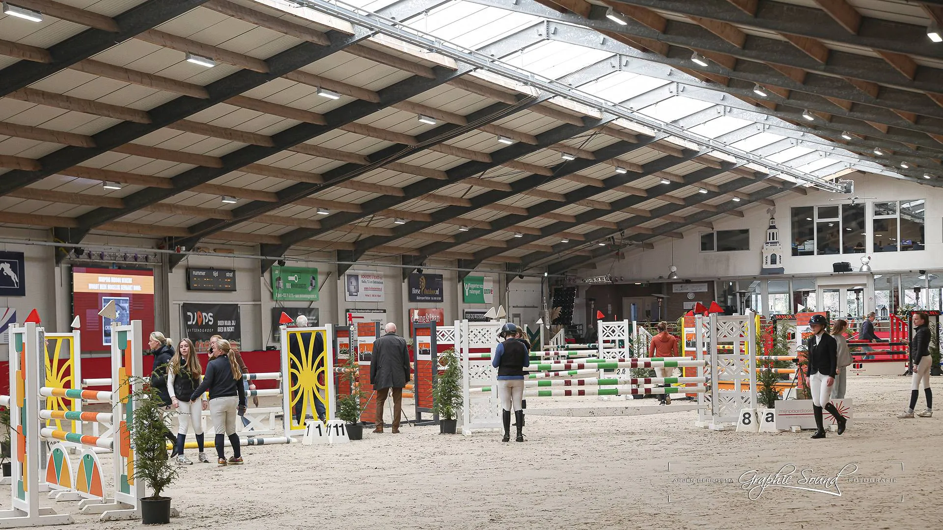 2026-02-27 jin jumping indoor-18