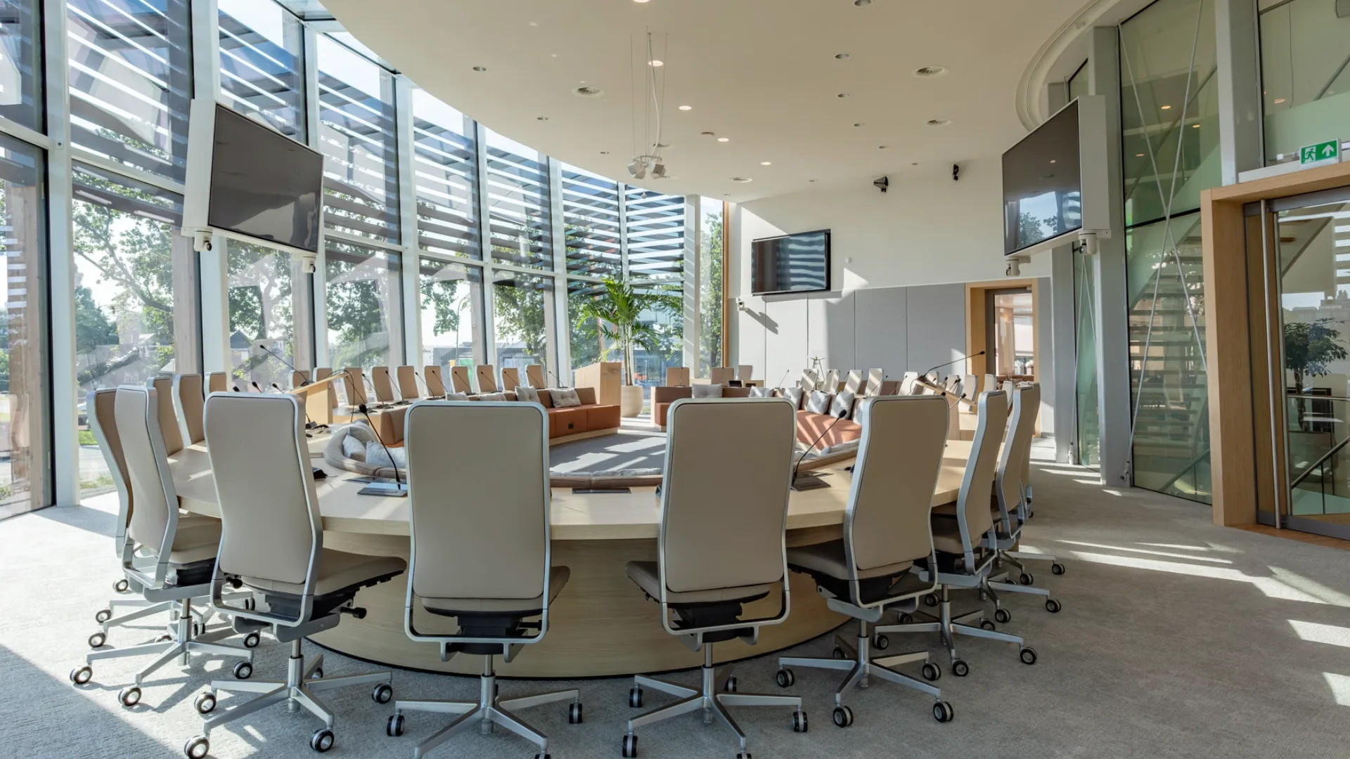 2026-03-23 raadszaal leeg