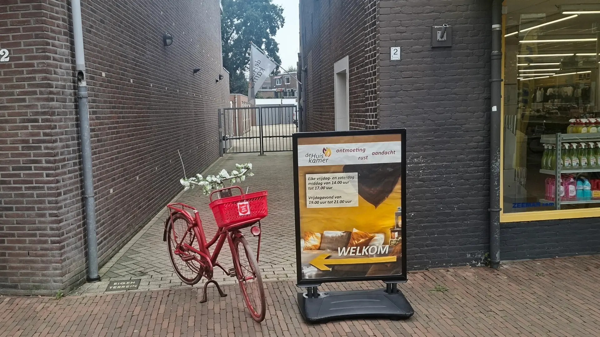 2026-08-29 de huiskamer ingang