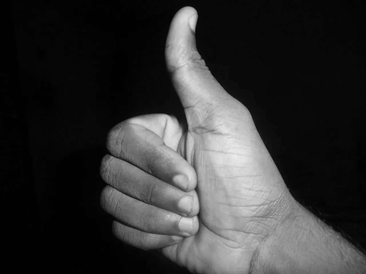 thumb up 441938 1280