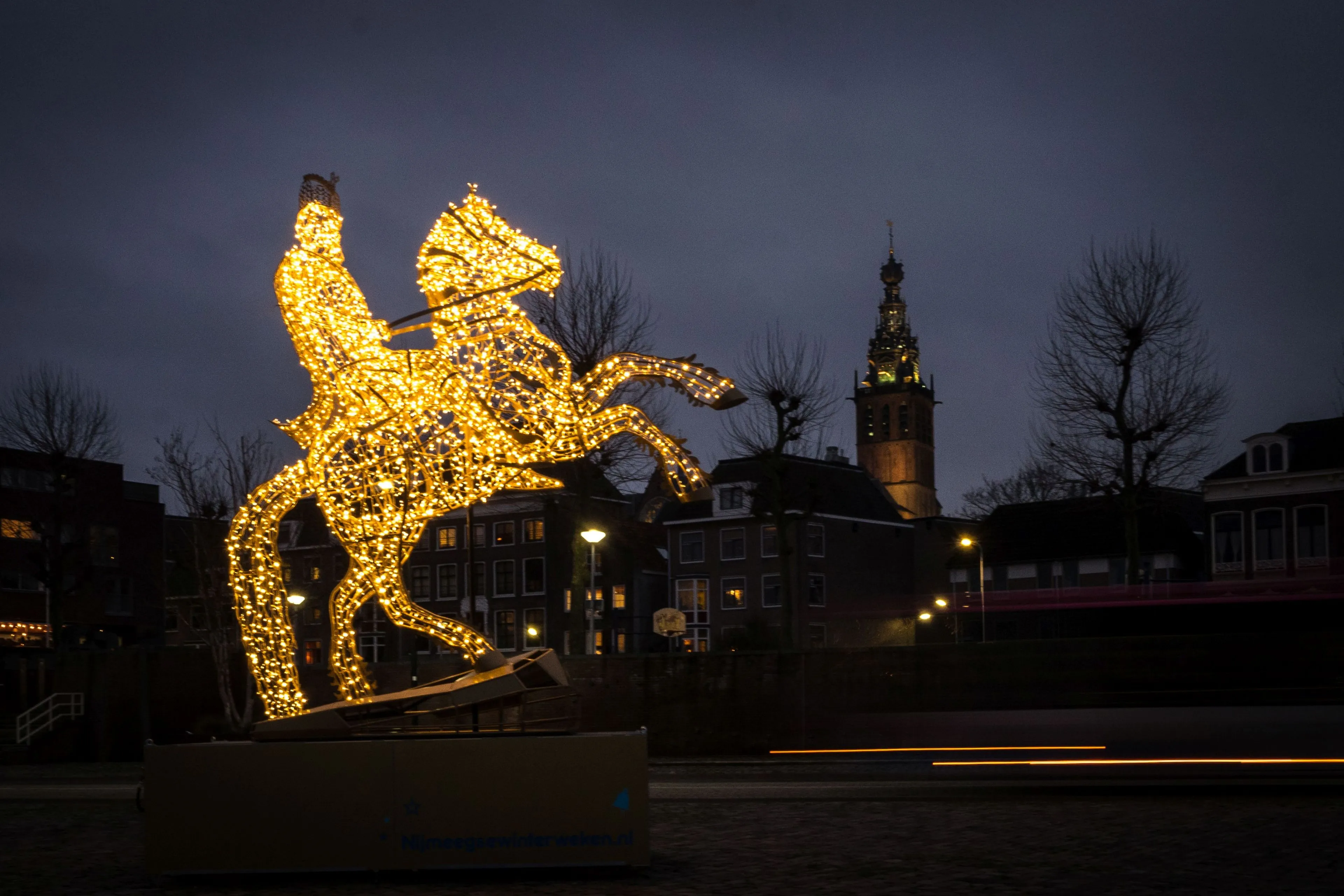lichtsculptuur keizer karel