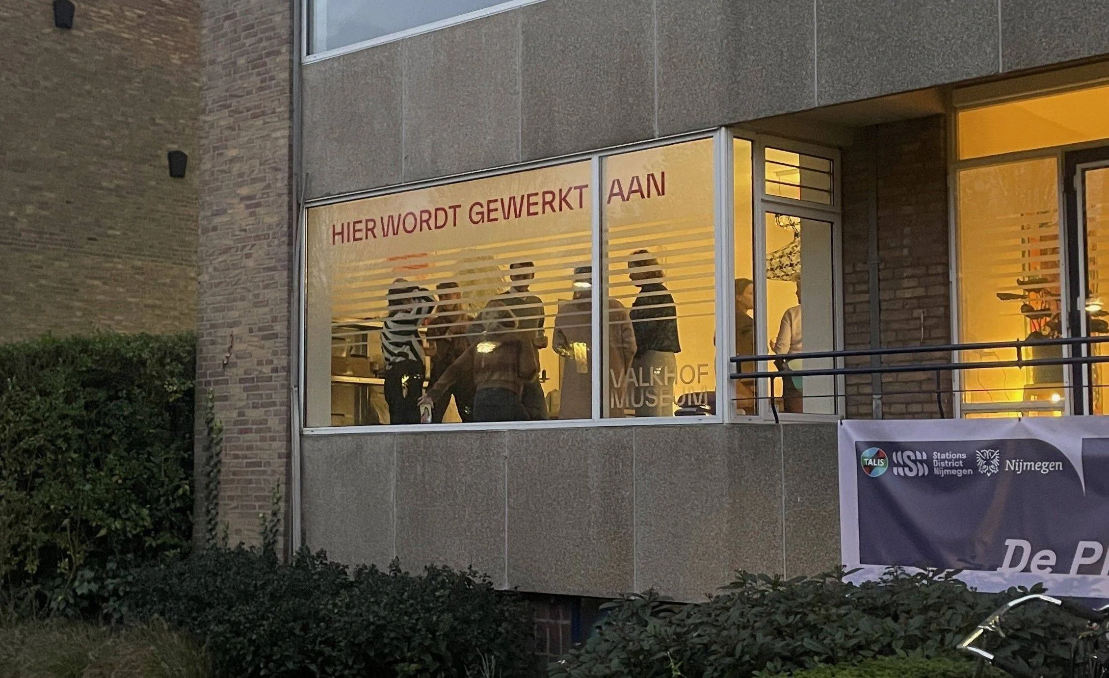 Valkofmuseum Het appartement liggend