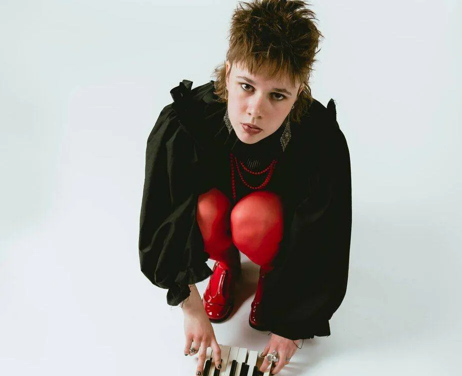 Fee Aaij c Vincent Baake