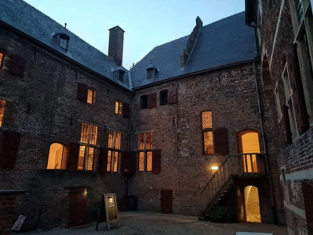 hernen-in-het-donker(2).TonRothengatter.GLK