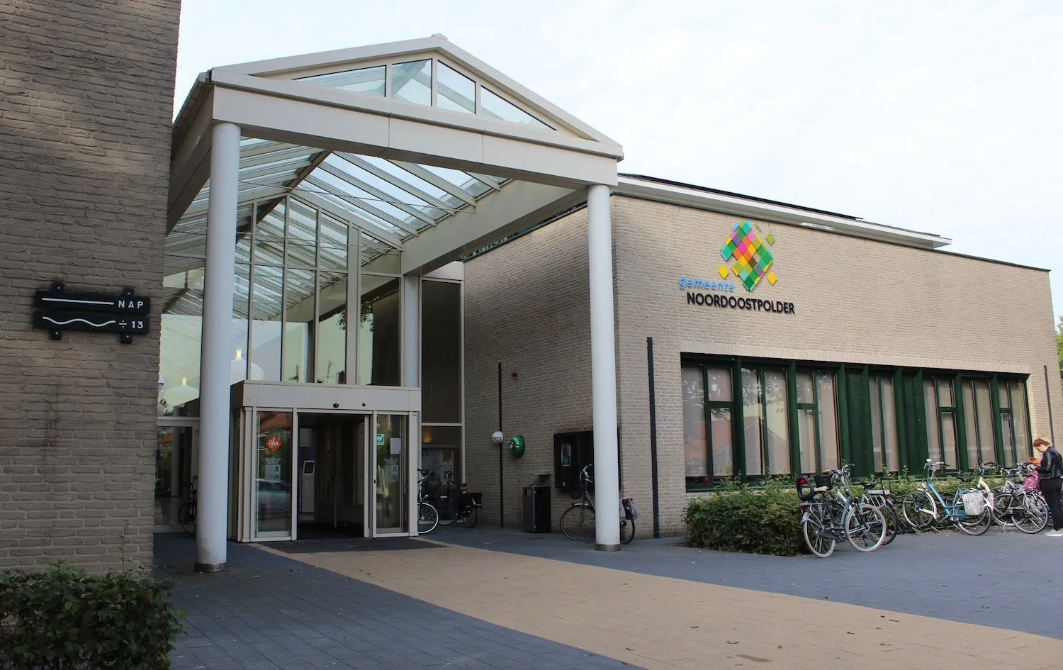 gemeentehuis noordoostpolder 1