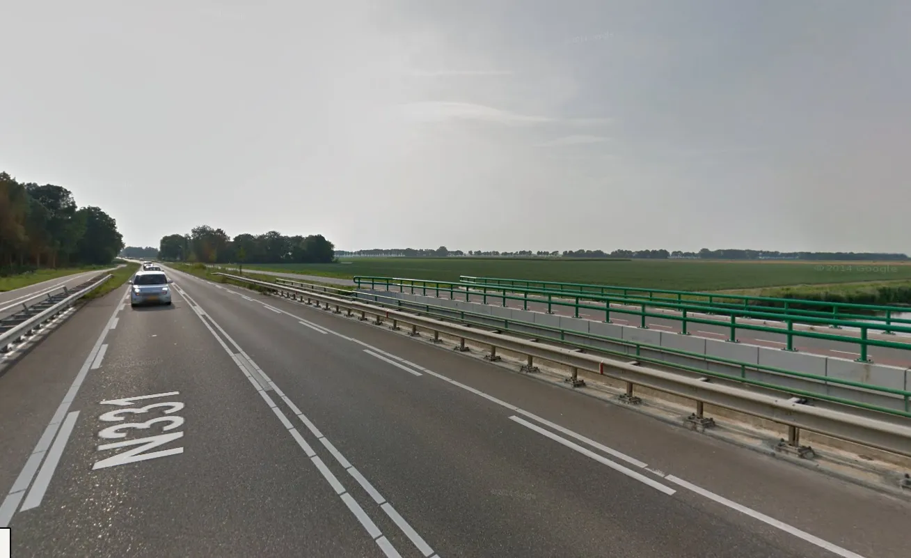 lutelgeesterbrug in marknesserweg google maps