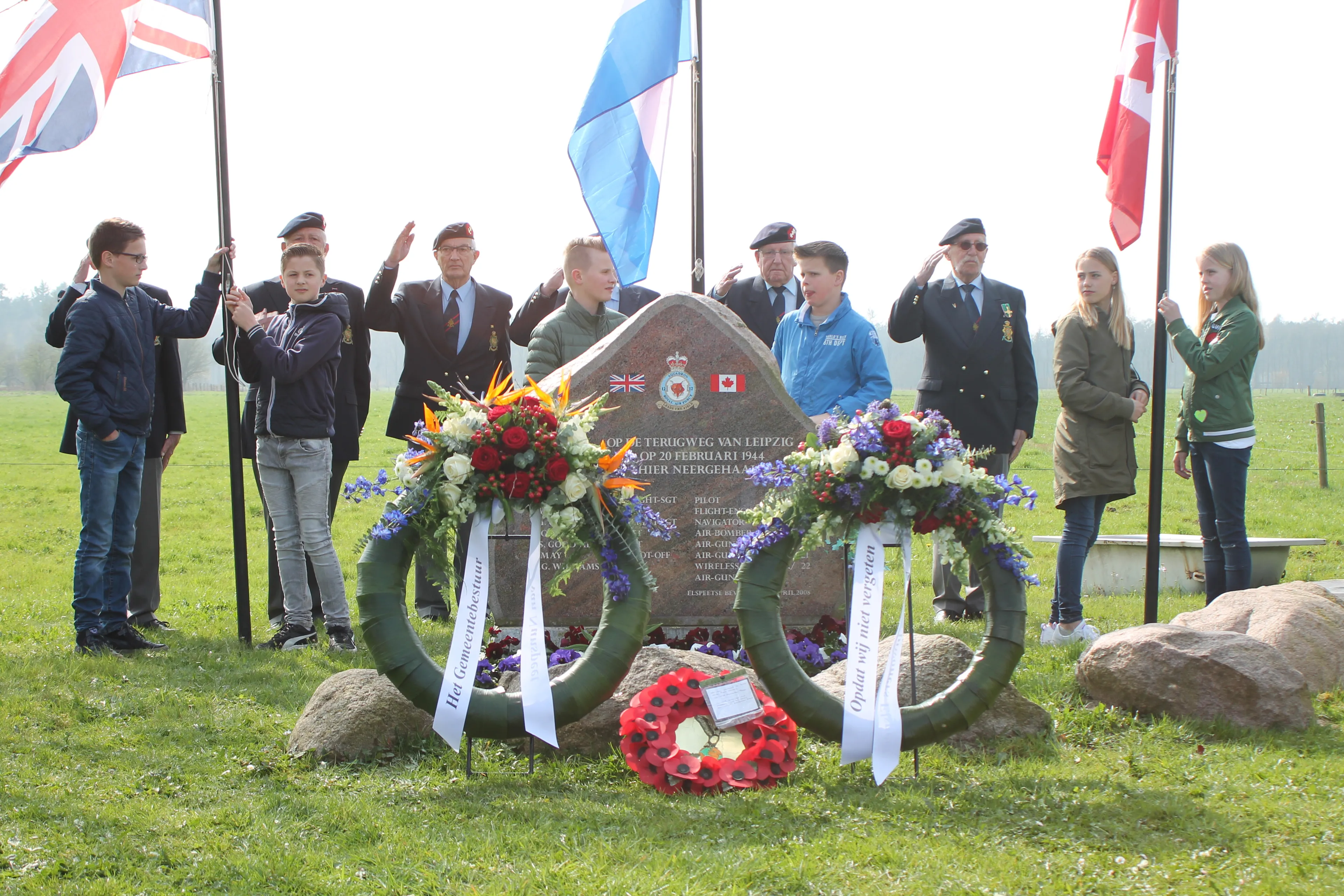 Herdenking Lancaster Monument Schaarweg Elspeet