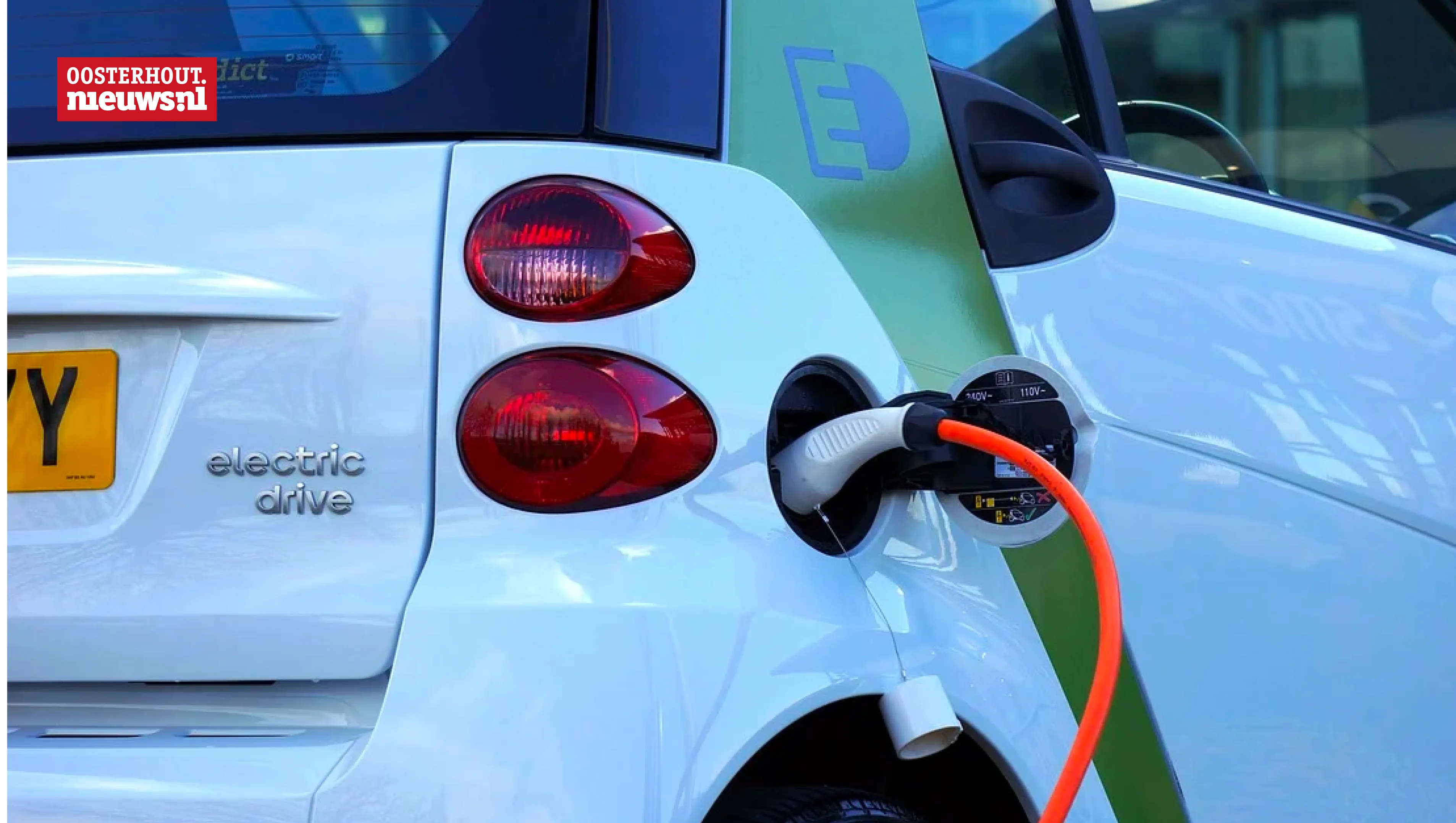 Wethouder Van der Zanden opent eerste Oosterhoutse laadstraat