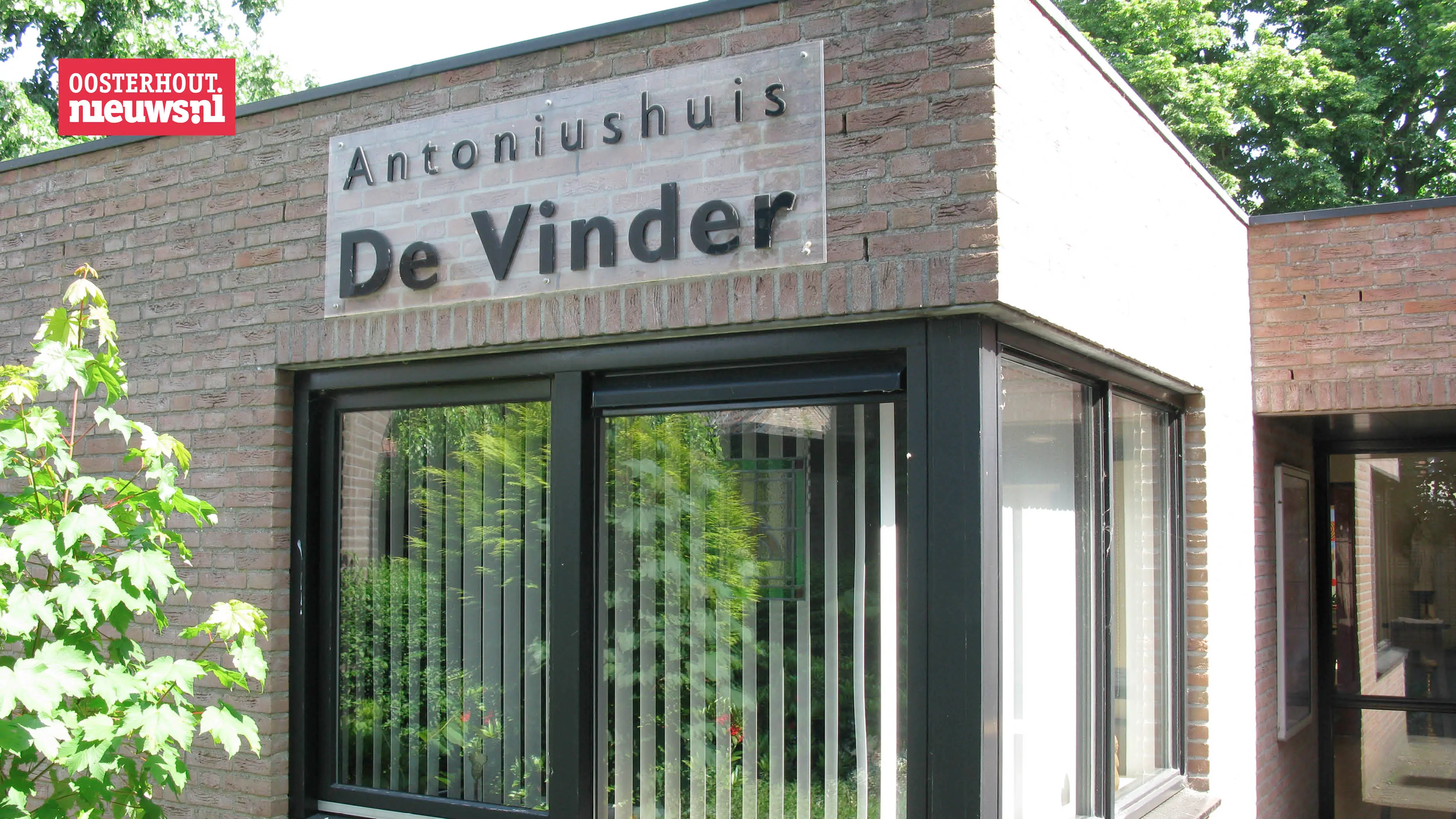 Antonius Geloofsgemeenschap blijft zonder vaste plek na verkoop Antoniushuis